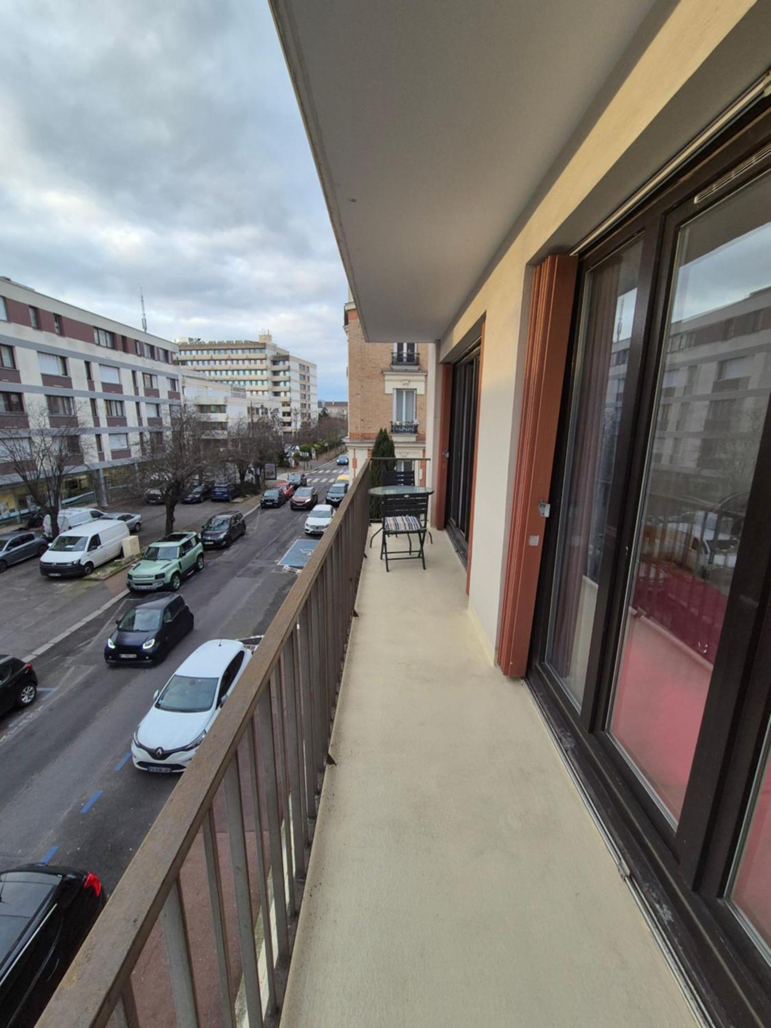A Alfort En Plein Centre A 5 Min De La Gare Rer Apartment Maisons-Alfort